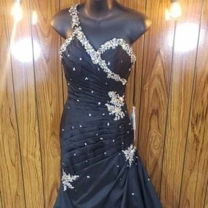Mori Lee - Paparazzi - Long Dress - Color Black - Size 0 - ML91011
